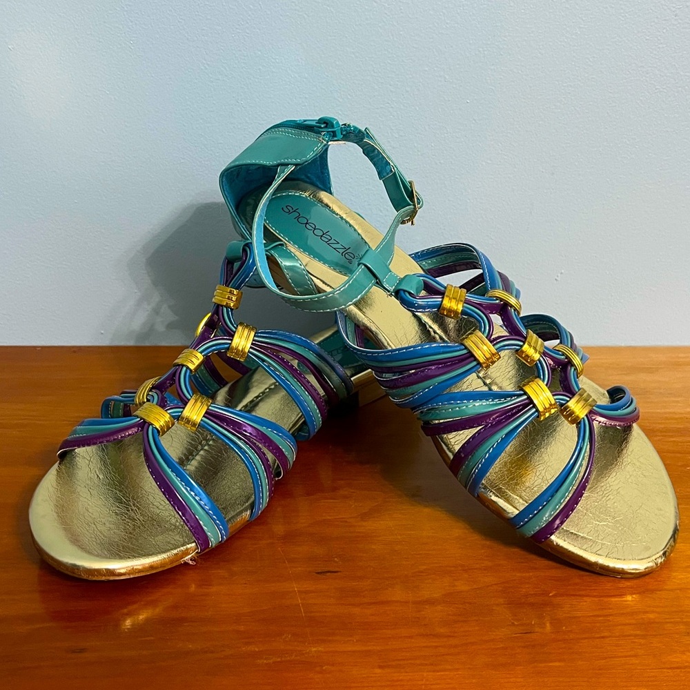Women’s 8.5 Shoe Dazzle Blue & Gold Gladiator Sandals